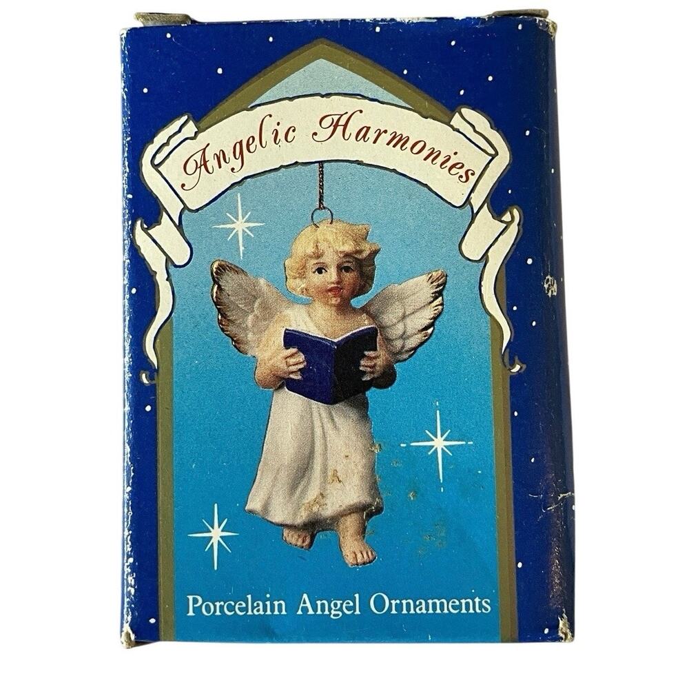 Russ Angelic Harmonies Porcelain Angel Ornament Angel Mandolin 3” With Box 5567